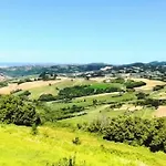 Casa L'aria Leggera דירה Tavoleto